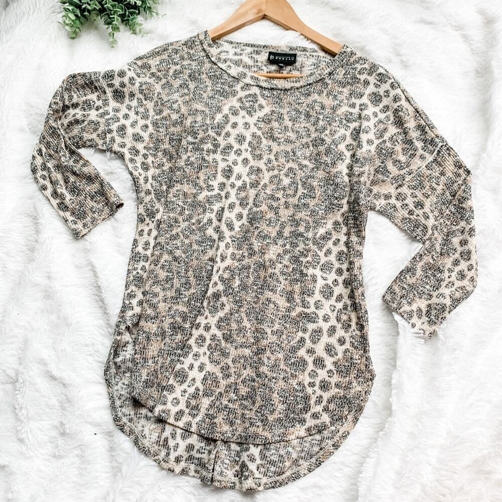 Bobeau | Size Medium Leopard 3/4 Sleeve Top